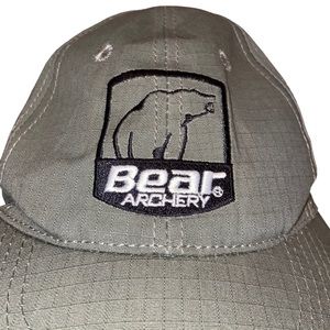 Bear Archery Hat Cap Mens One Size Green Adjustable Bow Hunting Cross Bow